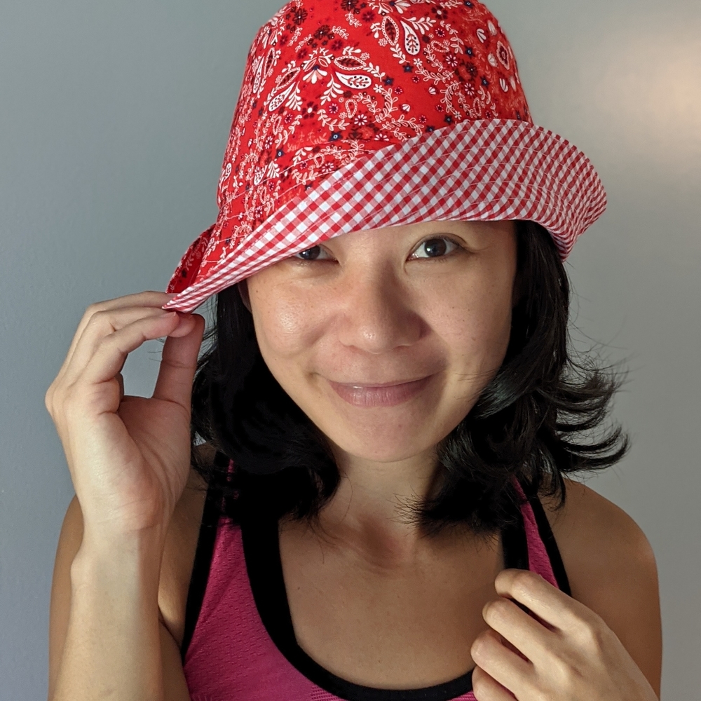 Bucket hat